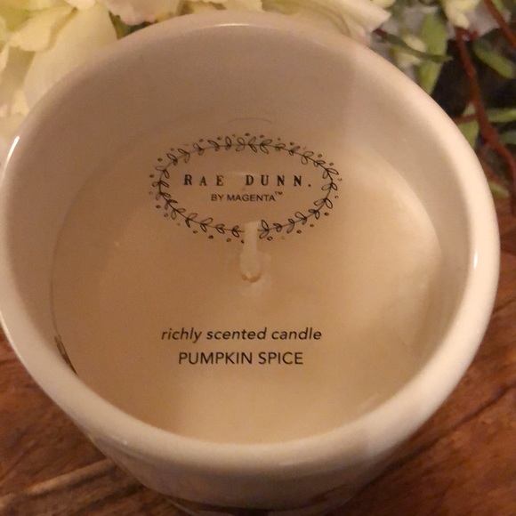 Rae Dunn SCARDY CAT toasted marshmallow scented candle - Picture 2 of 5